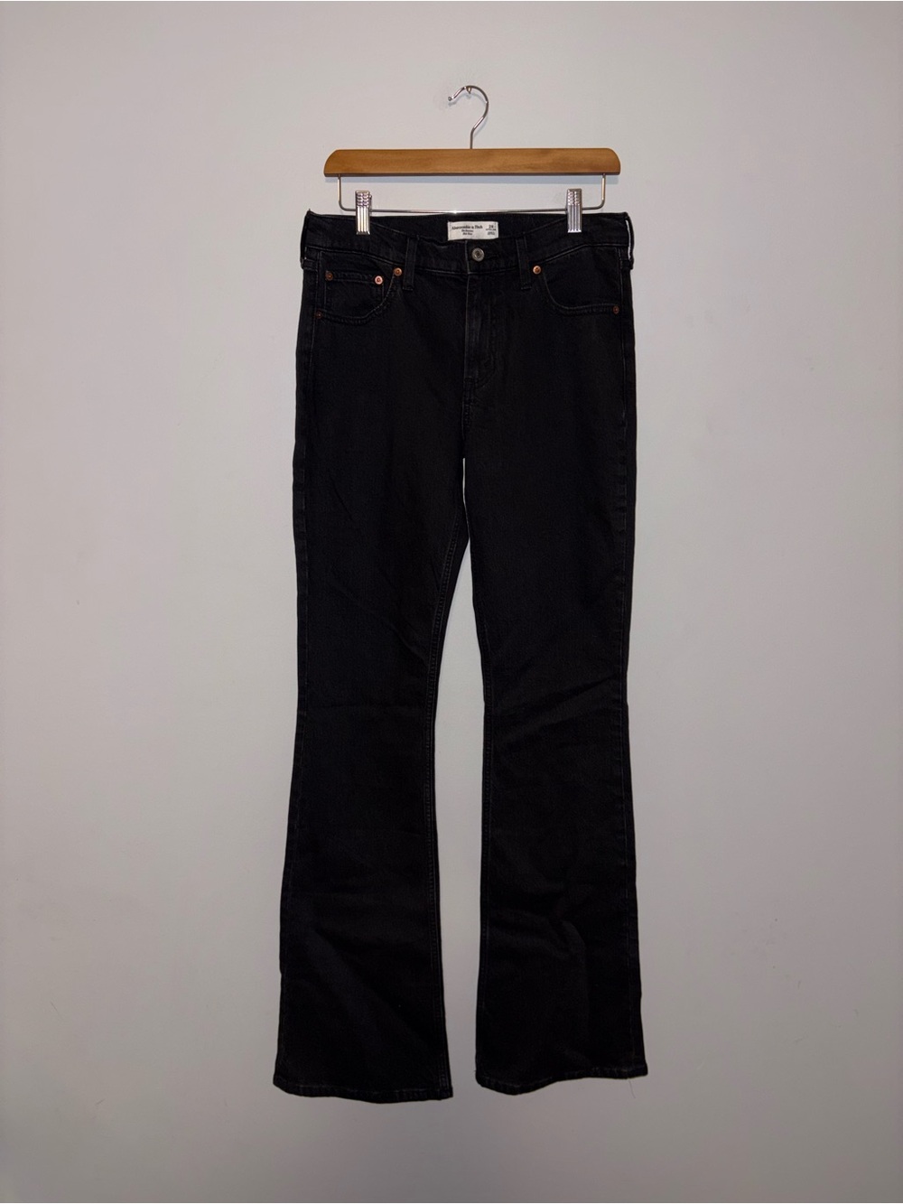 Abercrombie & Fitch • Black Bootcut Jeans